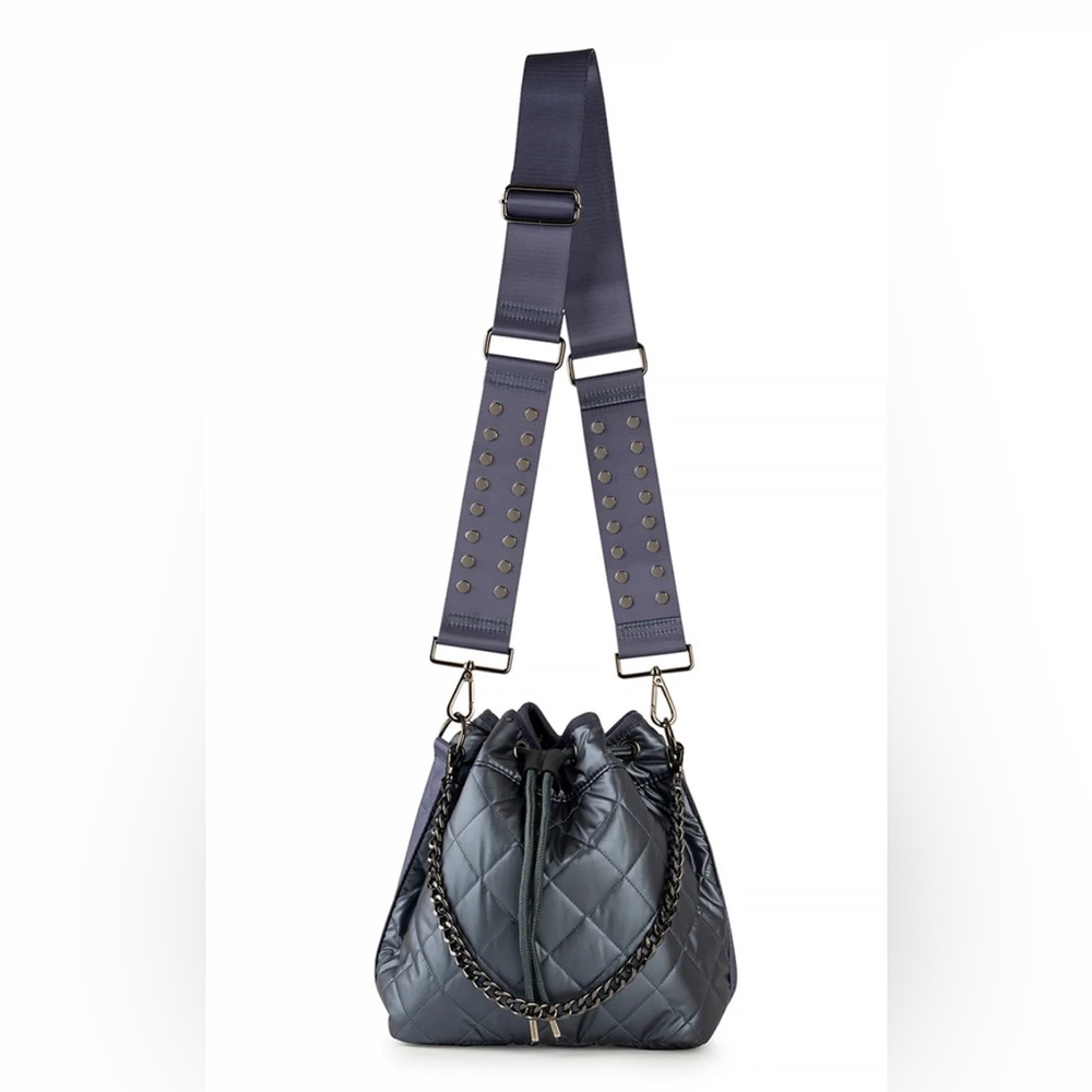 HAUTE SHORE: LINDSEY SLATE PUFFER BUCKET BAG